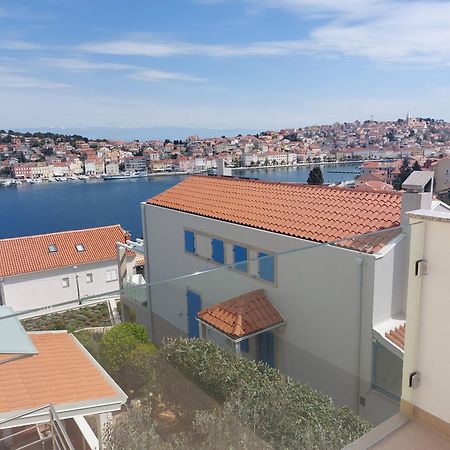 Apartments Joni Cikat Mali Losinj Ruang foto