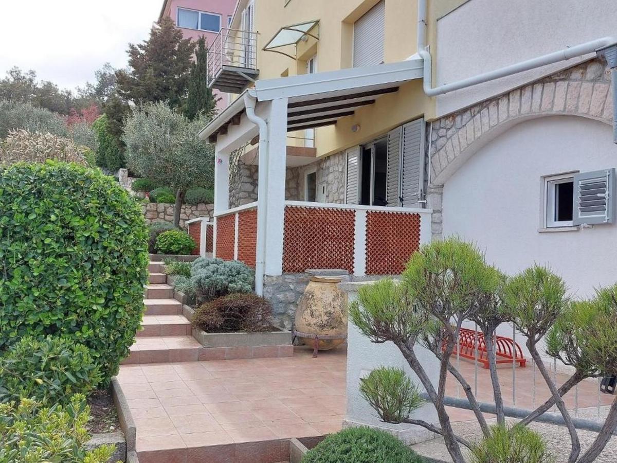 Apartments Joni Cikat Mali Losinj Bagian luar foto