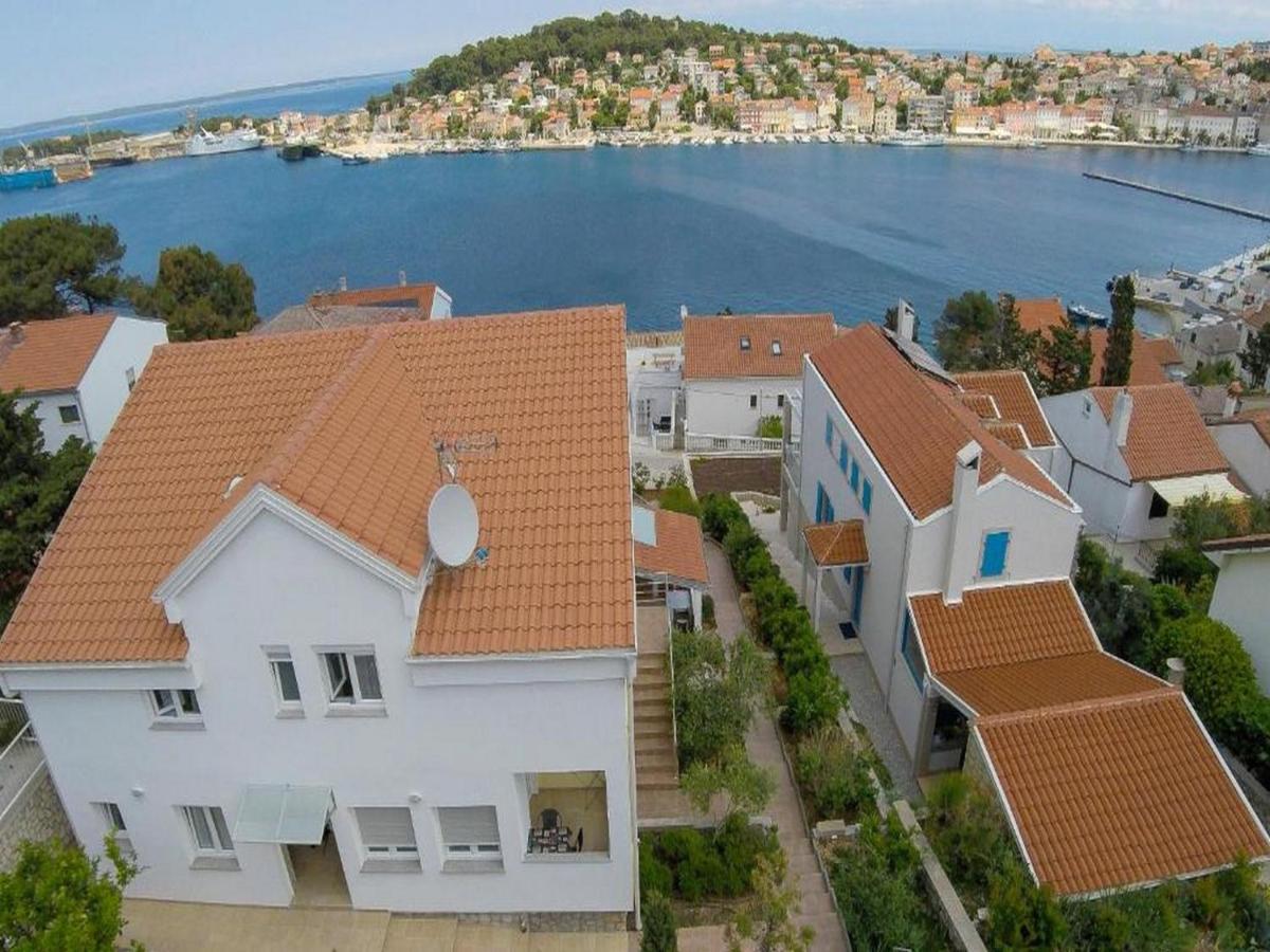 Apartments Joni Cikat Mali Losinj Bagian luar foto