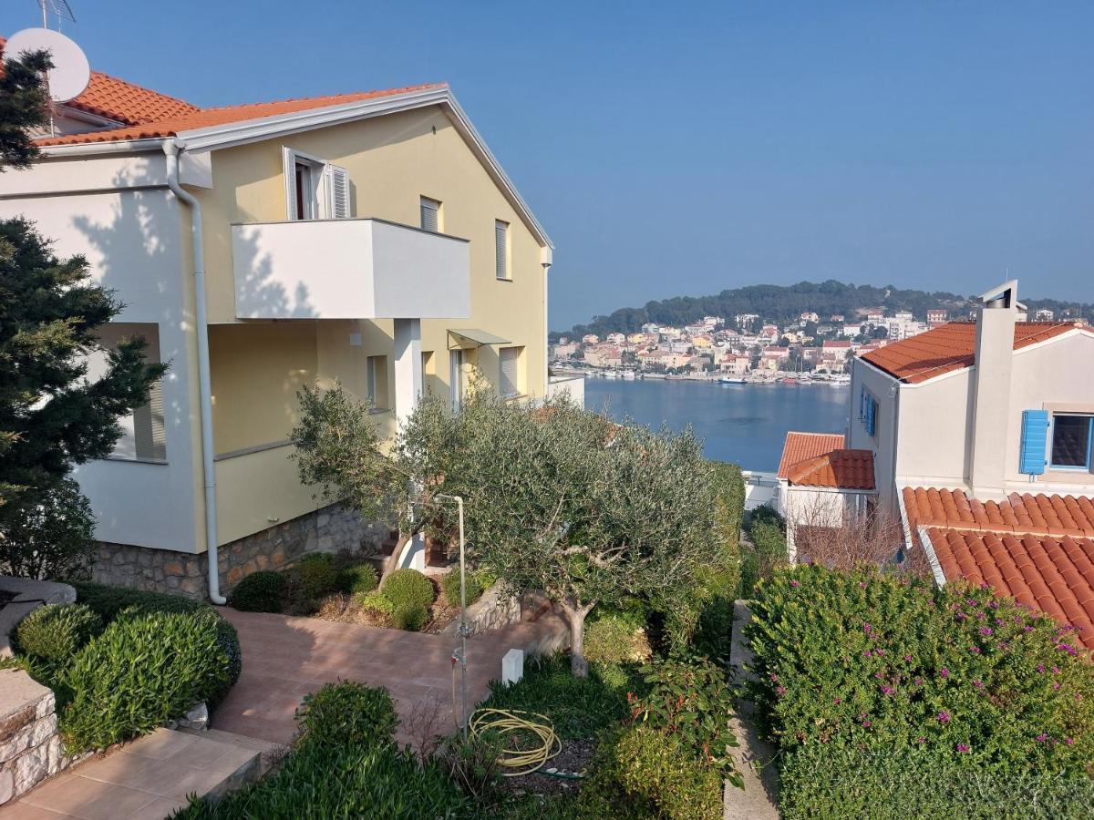 Apartments Joni Cikat Mali Losinj Bagian luar foto