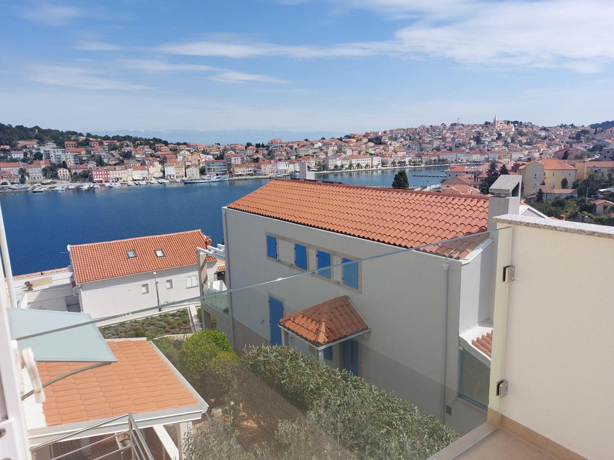Apartments Joni Cikat Mali Losinj Ruang foto